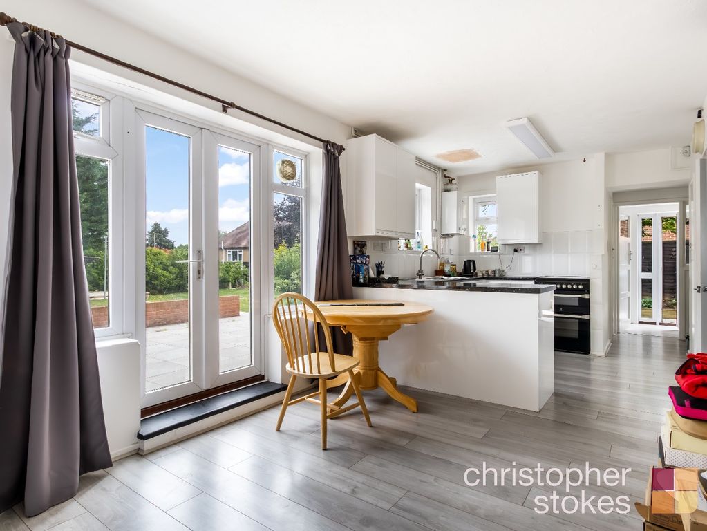 Property photo 2 of 18 4229744