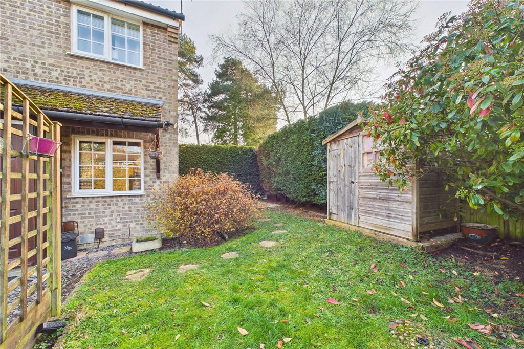 Property photo 3 of 8 Picture No. 13