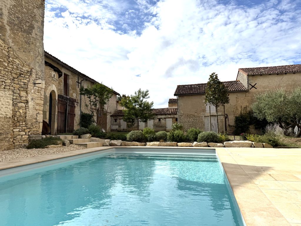 Property photo 3 of 30