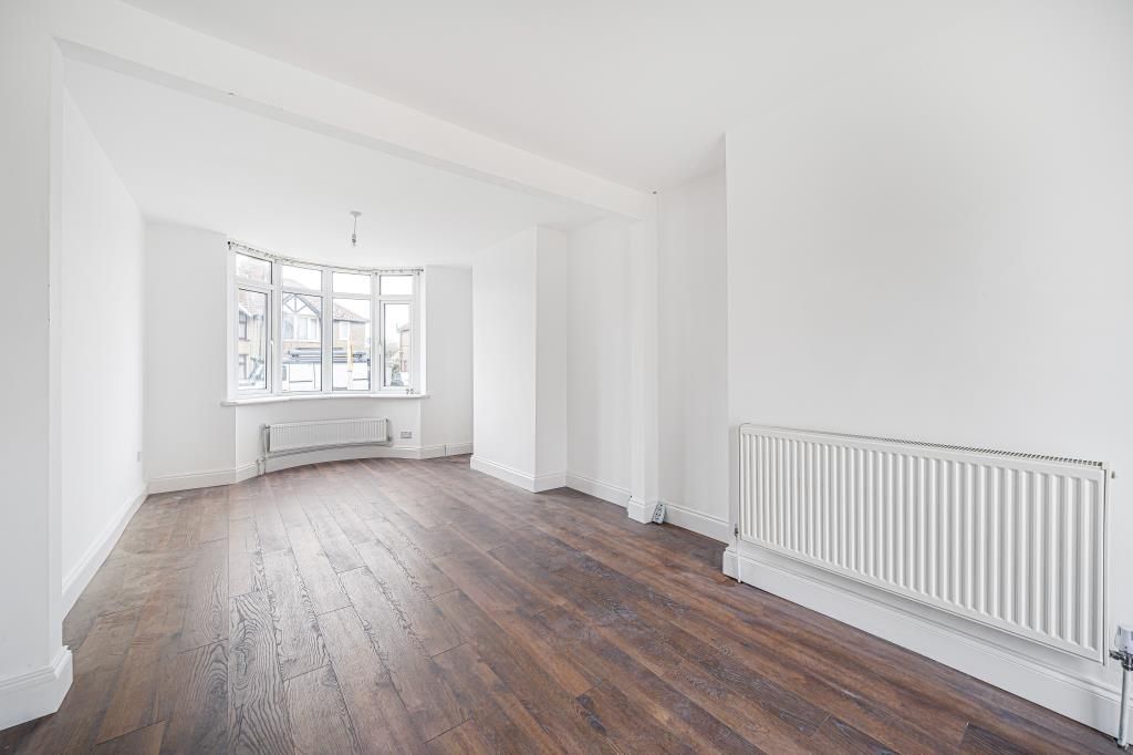 Property photo 2 of 10 Living Area