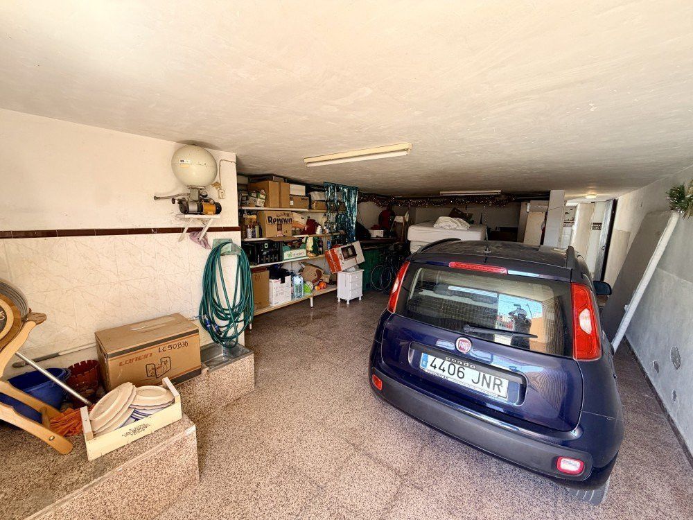 Property photo 3 of 25