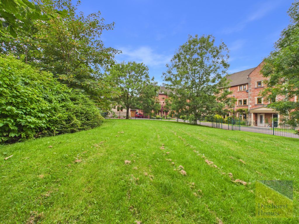 Property photo 2 of 23