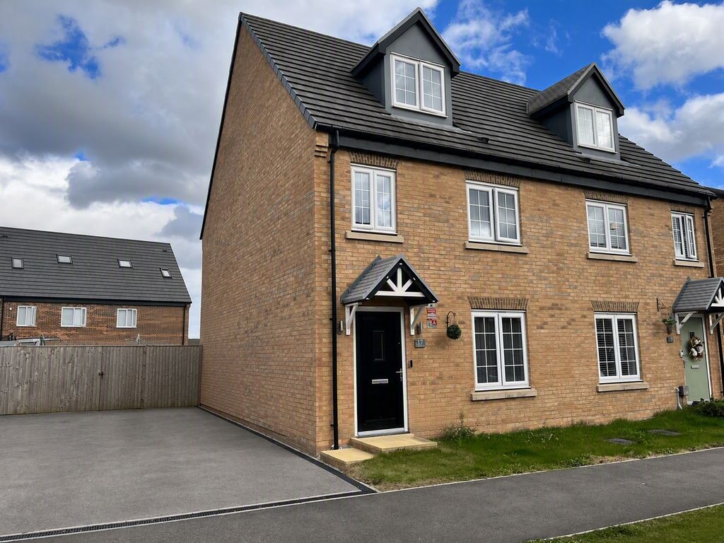 Property photo 1 of 1