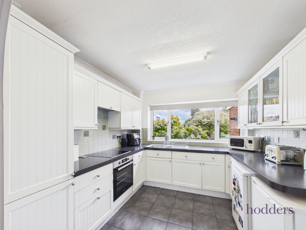Property photo 3 of 19 Picture No. 10
