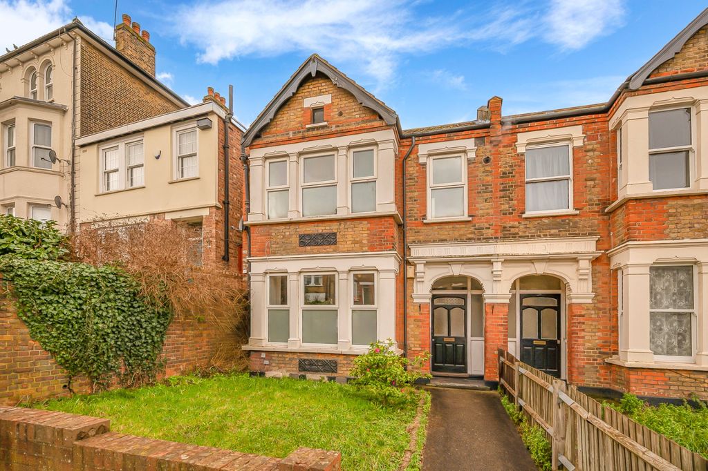 Property photo 2 of 15