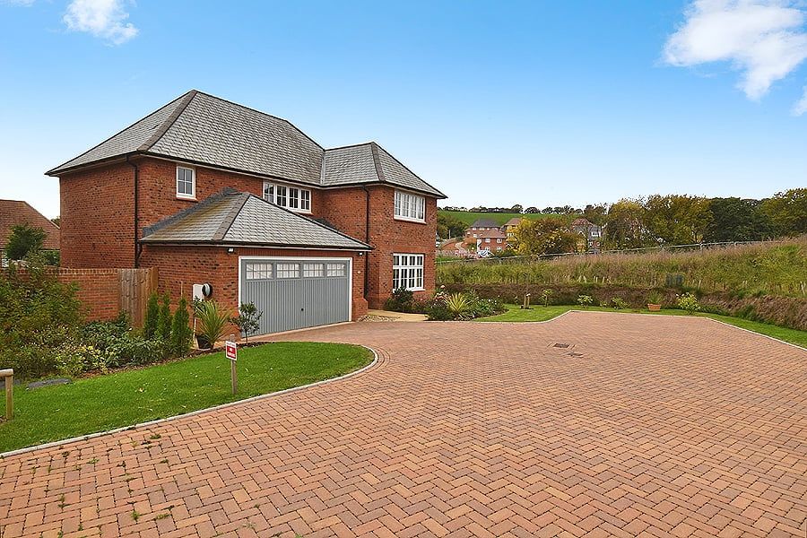 Property photo 3 of 23