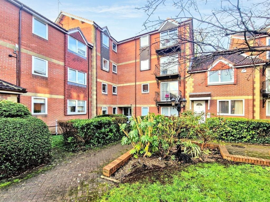 Property photo 1 of 8