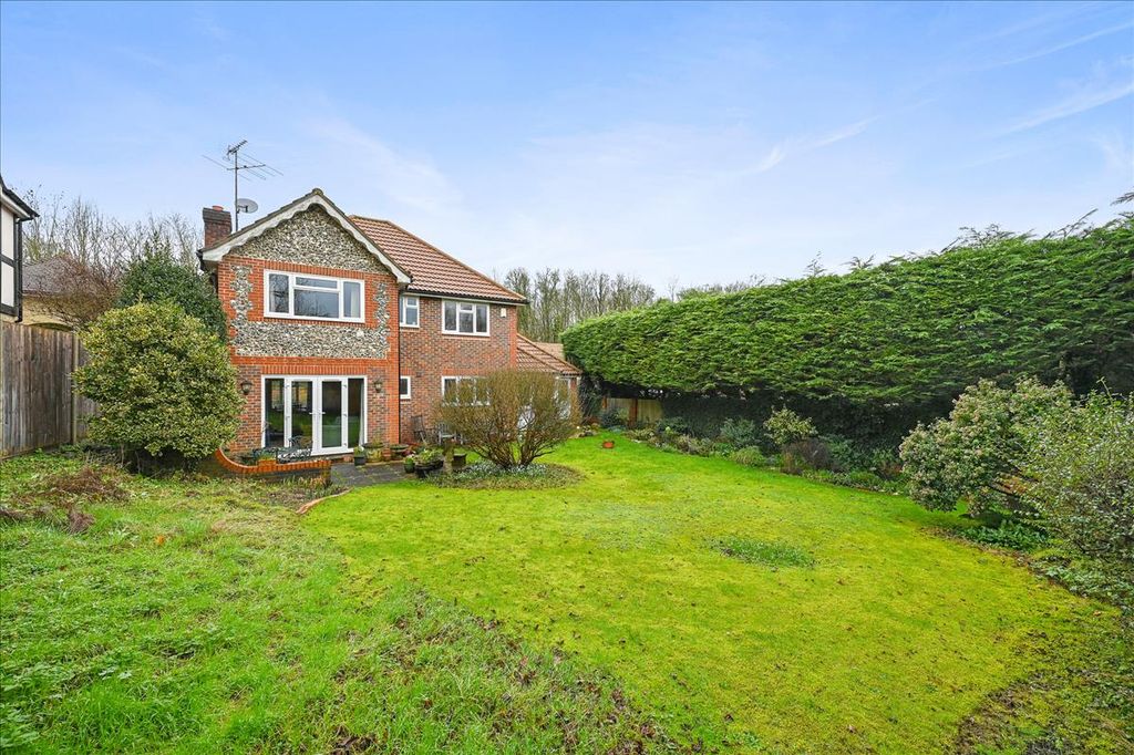 Property photo 1 of 12