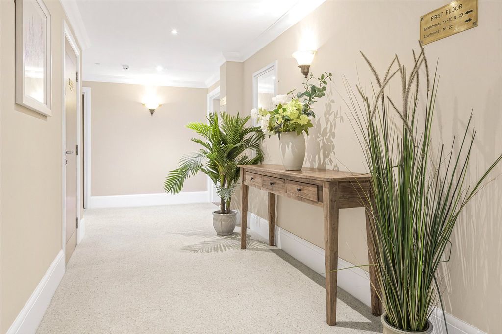 Additional image 17 of 2 bed flat for saleBolnore Road, Haywards Heath RH16