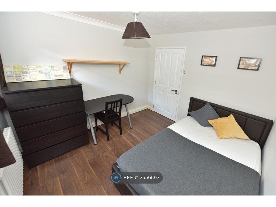 Property photo 1 of 18 2