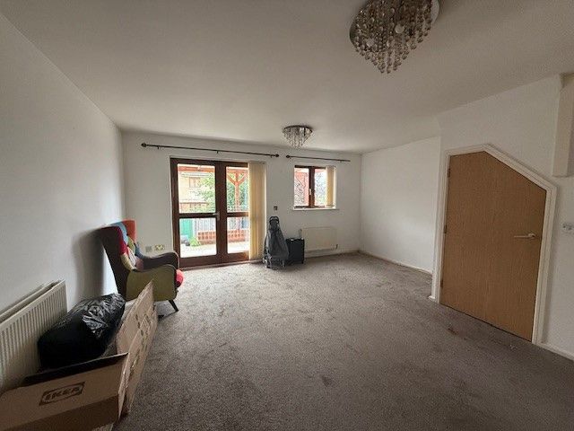 Property photo 3 of 7
