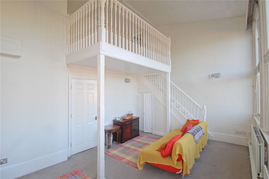 Property photo 2 of 20 Picture No. 09