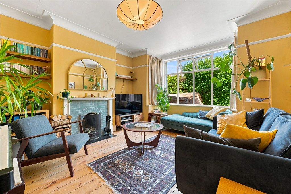 Property photo 1 of 33 Picture No. 70