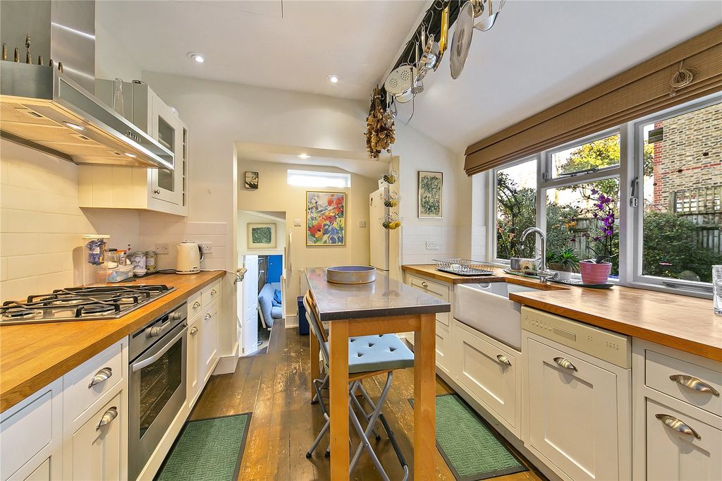 Property photo 3 of 11 Picture No. 04