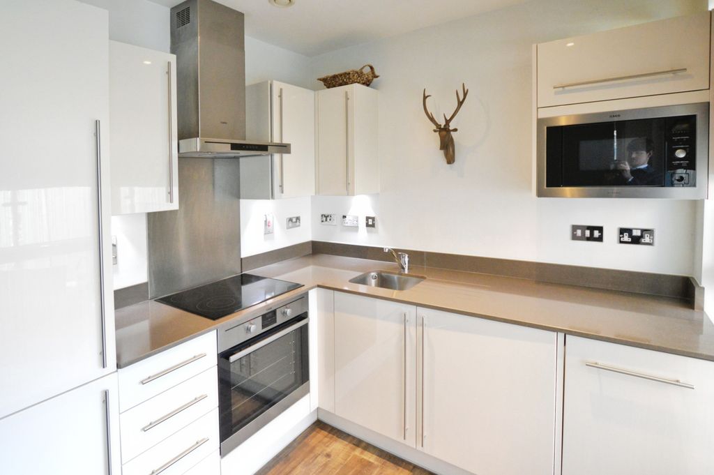 Property photo 3 of 9