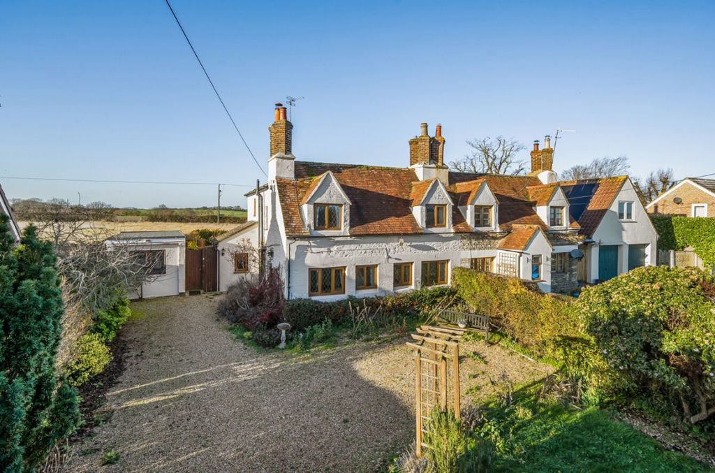 Property photo 1 of 27