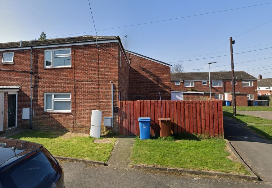 Property photo 1 of 8