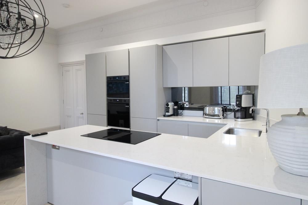 Property photo 2 of 17 Kitchen