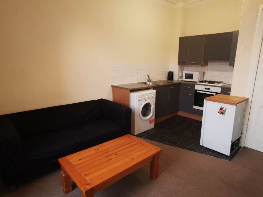 Property photo 3 of 8 Albert Street 23 2F3 (10)