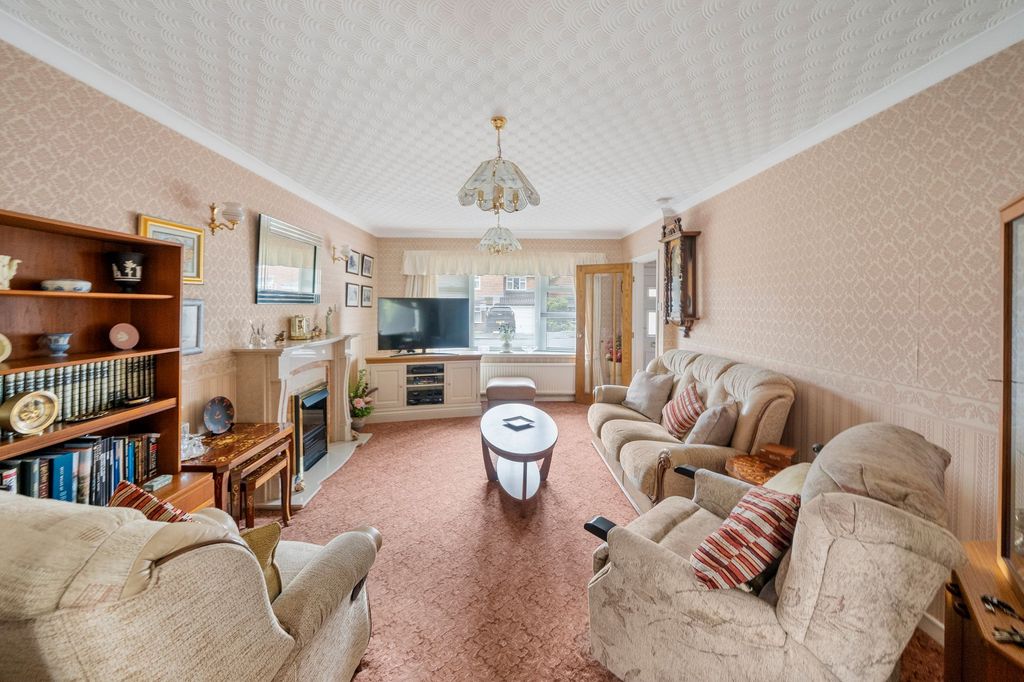 Property photo 2 of 24
