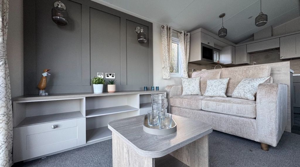 Property photo 3 of 15 D19 Willerby Salisbury 2025 La15