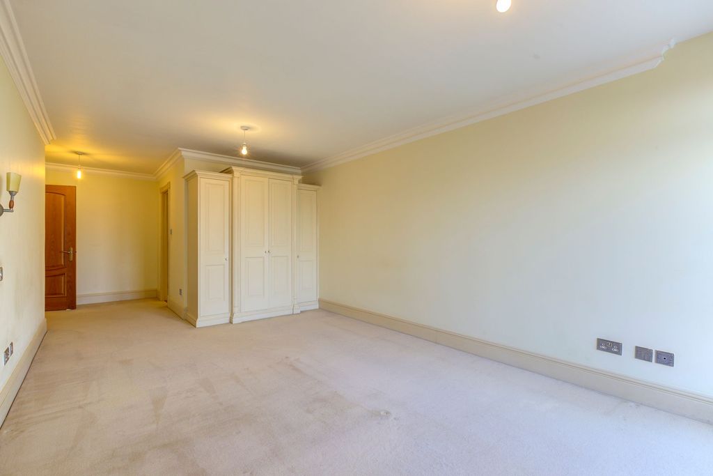 Additional image 14 of 2 bed flat for saleChateau Royale, Grouville JE3