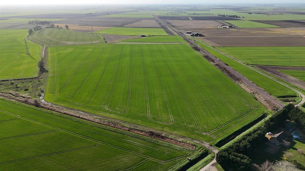 Property photo 1 of 10 Dji_20260317150819_0180_D.Jpg