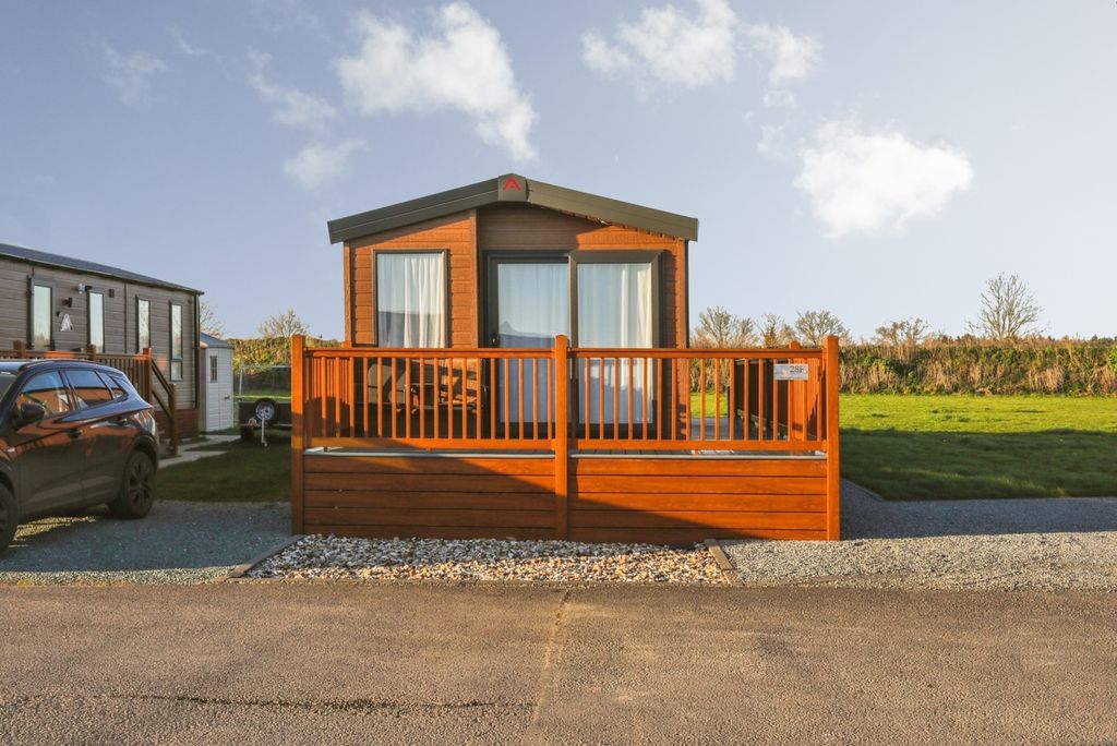 Property photo 1 of 14 Pbox-Img.Jpg