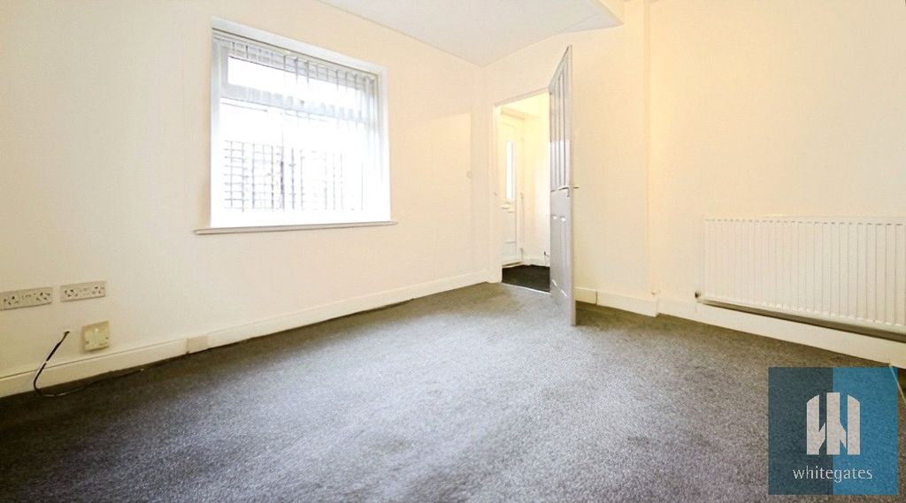 Property photo 3 of 7 Picture No. 02