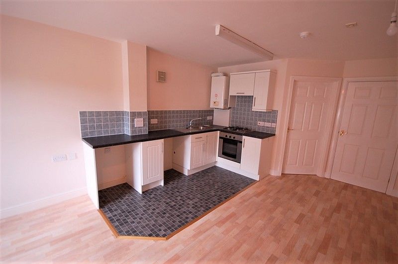 Property photo 2 of 9 2694-Pra12413-2-Raw