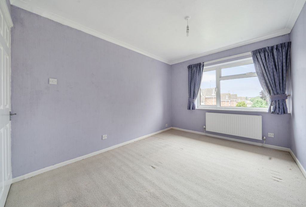 Property photo 2 of 20 1515120-14-6Aa7B8...