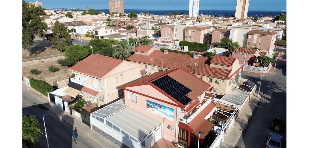 Property photo 1 of 31