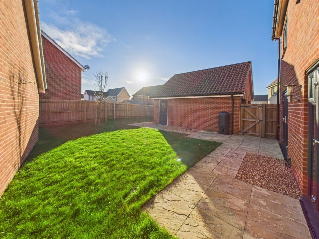 Property photo 3 of 29 Rear Garden