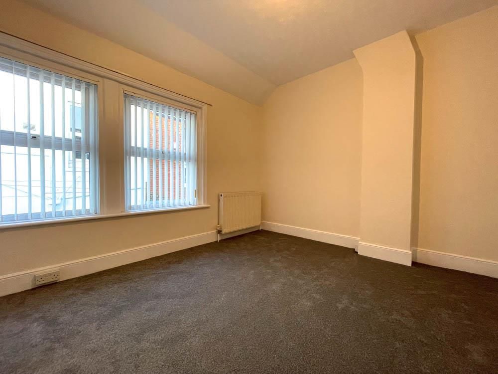 Property photo 2 of 7 5.Jpg