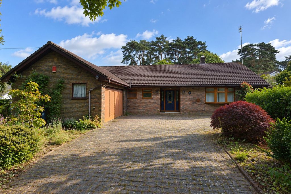 Property photo 1 of 11 Picture No. 35