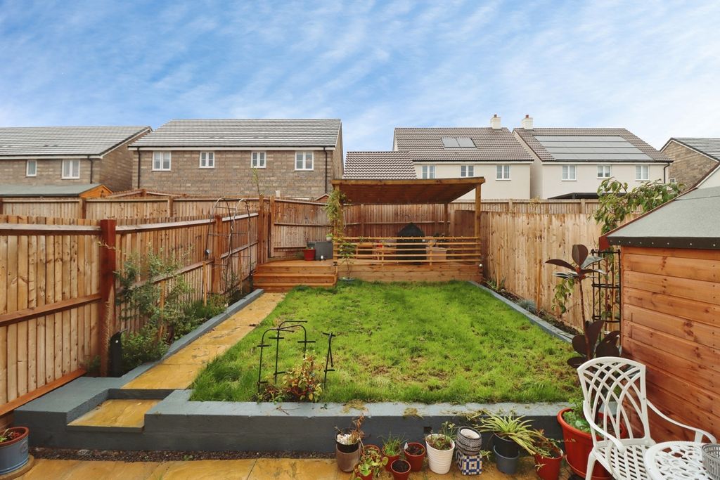 Property photo 2 of 19 Pbox-Img.Jpg