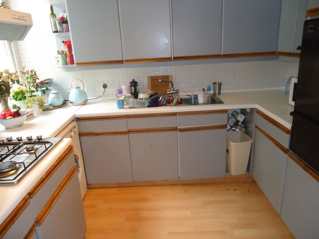 Property photo 3 of 7 Photo 1