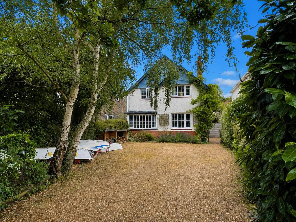 Property photo 1 of 22