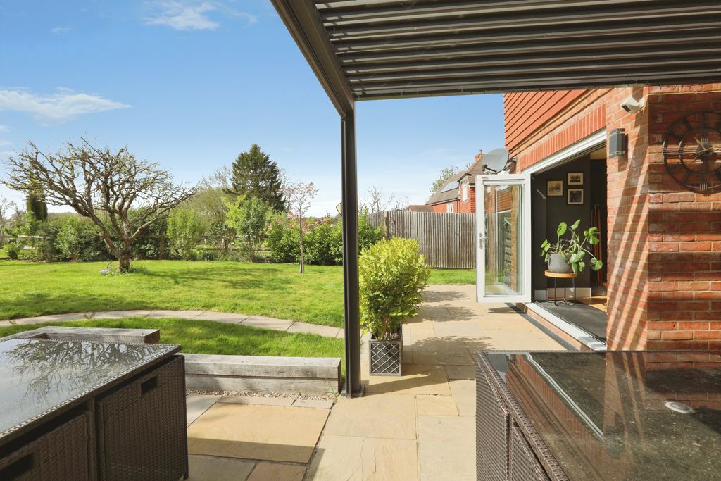 Additional image 16 of 4 bed detached house for saleStick Hill, Edenbridge TN8