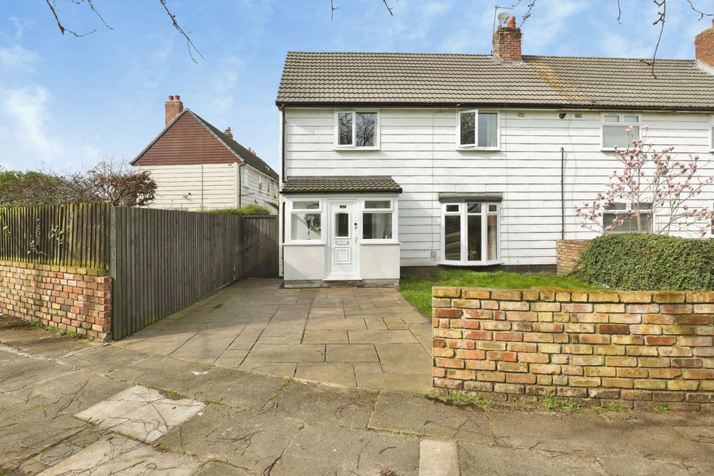 Property photo 1 of 15 Front