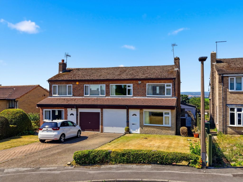 Property photo 1 of 33