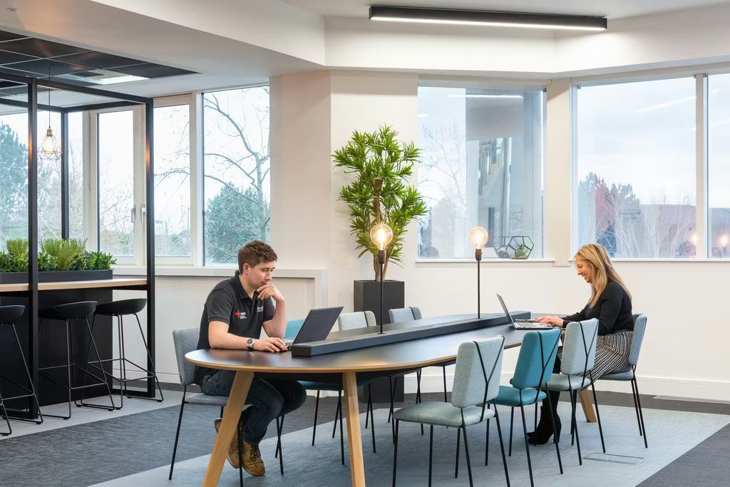 Property photo 3 of 8 Breakout Space