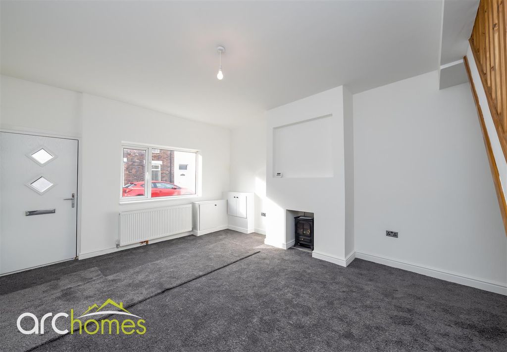 Property photo 2 of 16 Dsc04166-Edit.Jpg