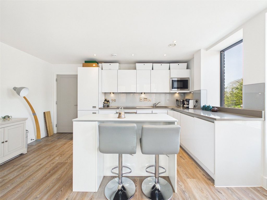 Property photo 2 of 10 Picture No. 03