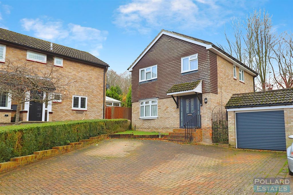 Property photo 1 of 21 E28A6985-Img_6908.Jpg