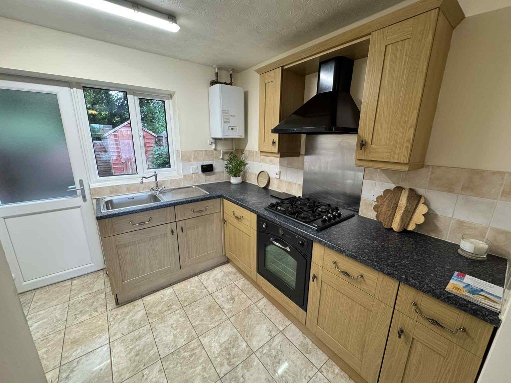 Property photo 2 of 9