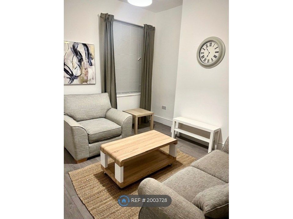Property photo 1 of 31