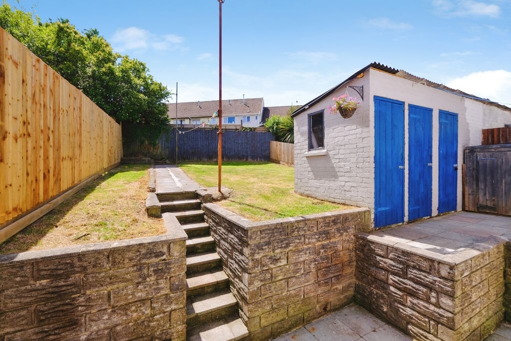 Property photo 2 of 17 Pbox-Img.Jpg