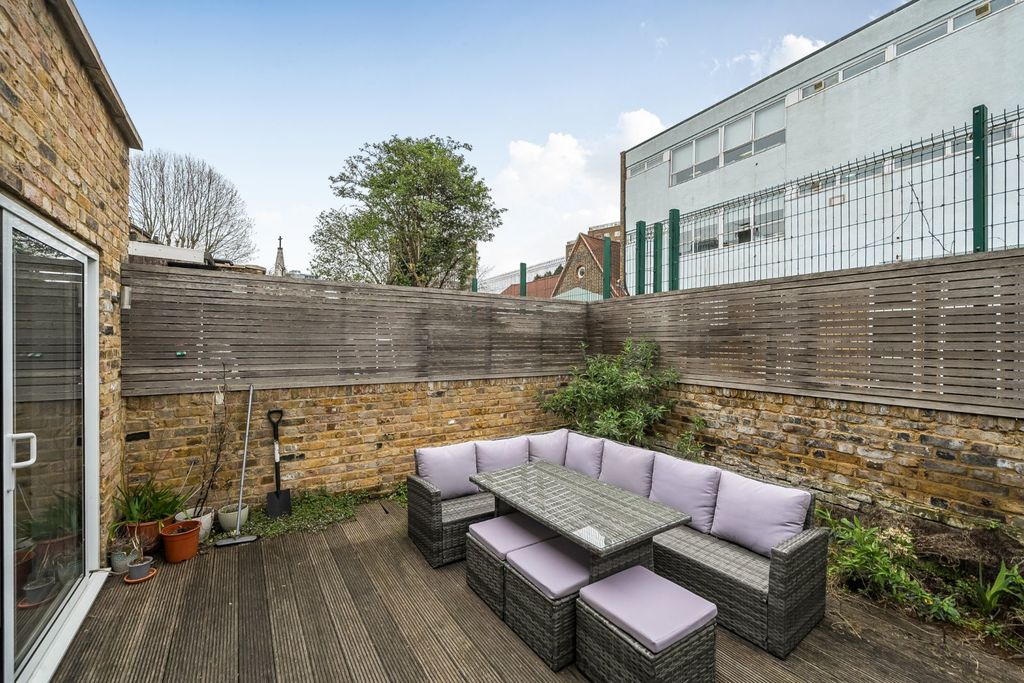 Property photo 3 of 17 Picture No. 20