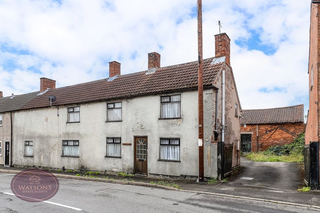 Property photo 1 of 36
